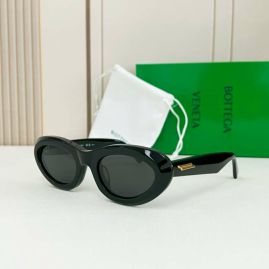 Picture of Bottega Veneta Sunglasses _SKUfw57428224fw